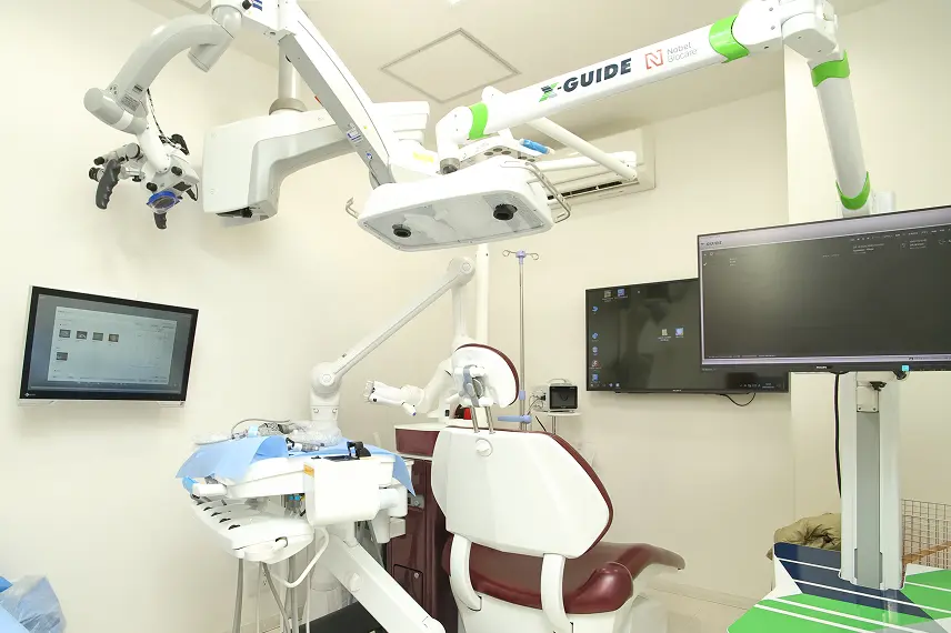 歯科用CTによる立体的な画像診断ができる治療室
